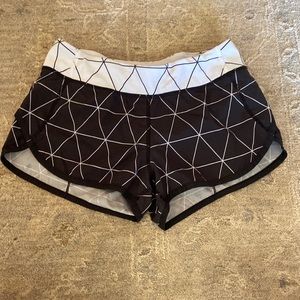 DARLING IVIVVA RELAY RACER SHORTS!